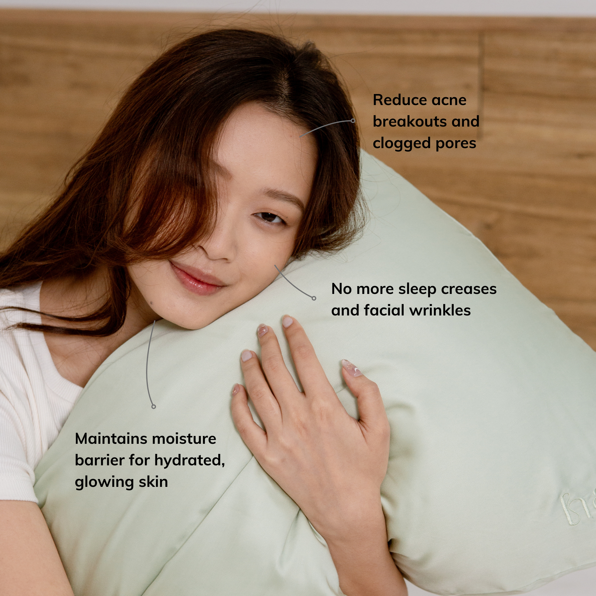 Hypoallergenic bamboo pillowcase for acne, skin, and hair care